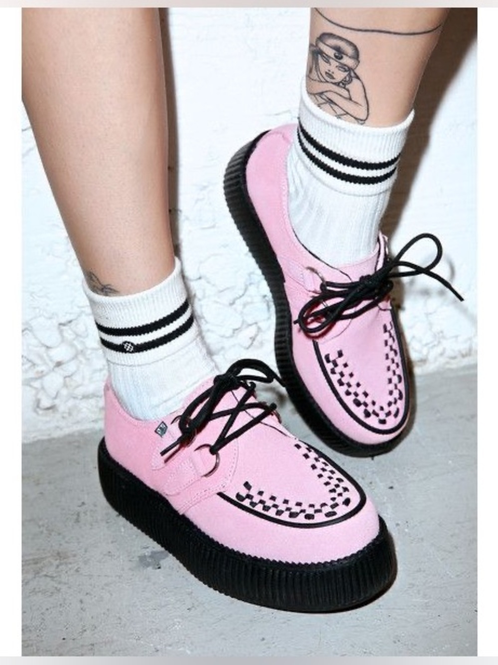 T.U.K. Suede Viva Mondo Creeper Platform Shoes in Misty Rose size 7